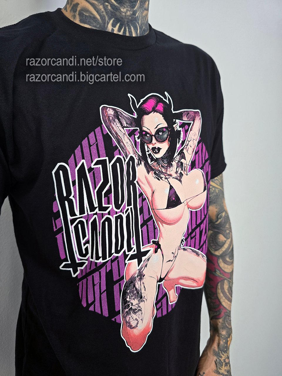 RazorCandi "Rekks" T-shirt FREE SHIPPING IN THE US
