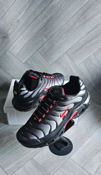 Image 5 of Mens T9(premium)