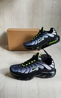Image 3 of Mens T9(premium)
