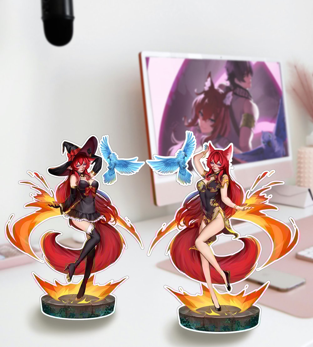 Image of 6" Acrylic Ravyn Stands