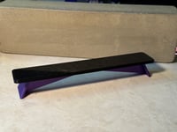 Image 3 of Brunndies' Bench (Black Benchtop)