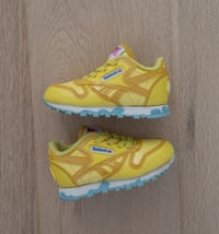 Image 2 of Reebok  x Peppa Pig toddler size 5