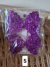 Image 2 of Glitter bows 