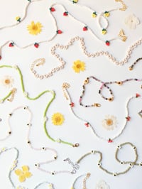 Image 3 of Collana Girasoli