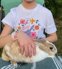 Image 6 of TEE-SHIRT ENFANT blanc LAPIN - Collab' COUCOU ILLUSTRATION