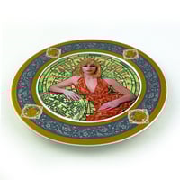 Image 3 of Pronto Raffaella! - Fine China Plate - #0788