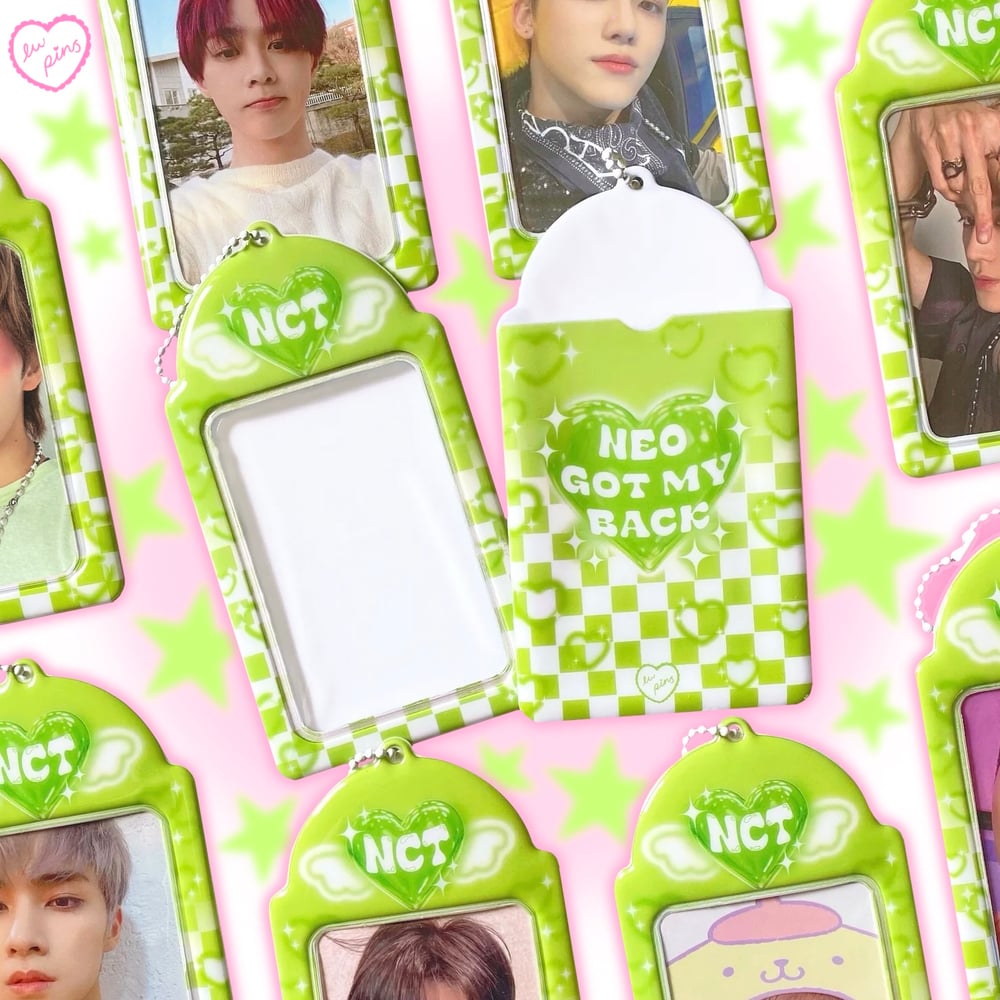 PREORDER: Neo Got My Back Photocard Holder Keychain