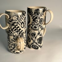 Image 6 of Pebble Floral Mug 2