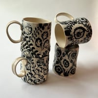 Image 5 of Pebble Floral Mug 2
