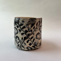 Image 4 of Pebble Floral Mug 3