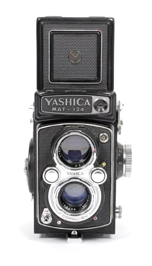 Image of Yashica Mat 124 6X6 TLR film camera with 80mm F3.5 lens + case #0195