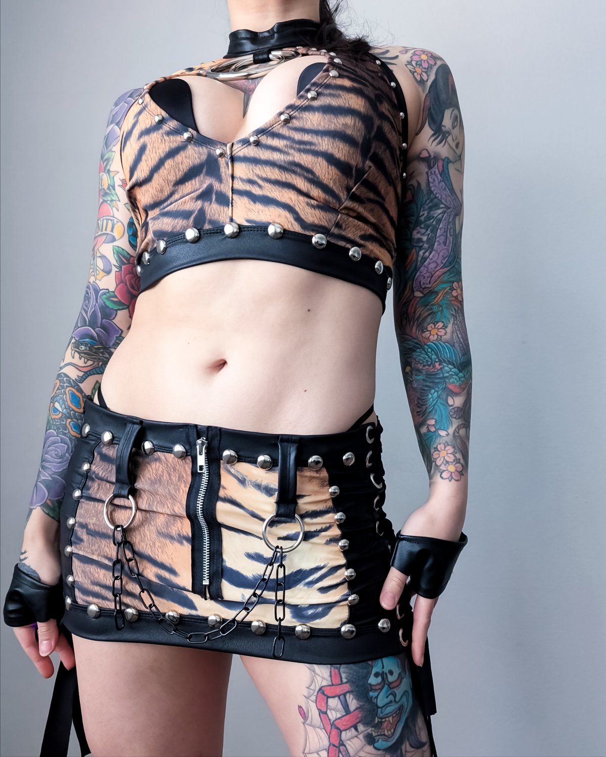 Tigress Chyna Choker Top
