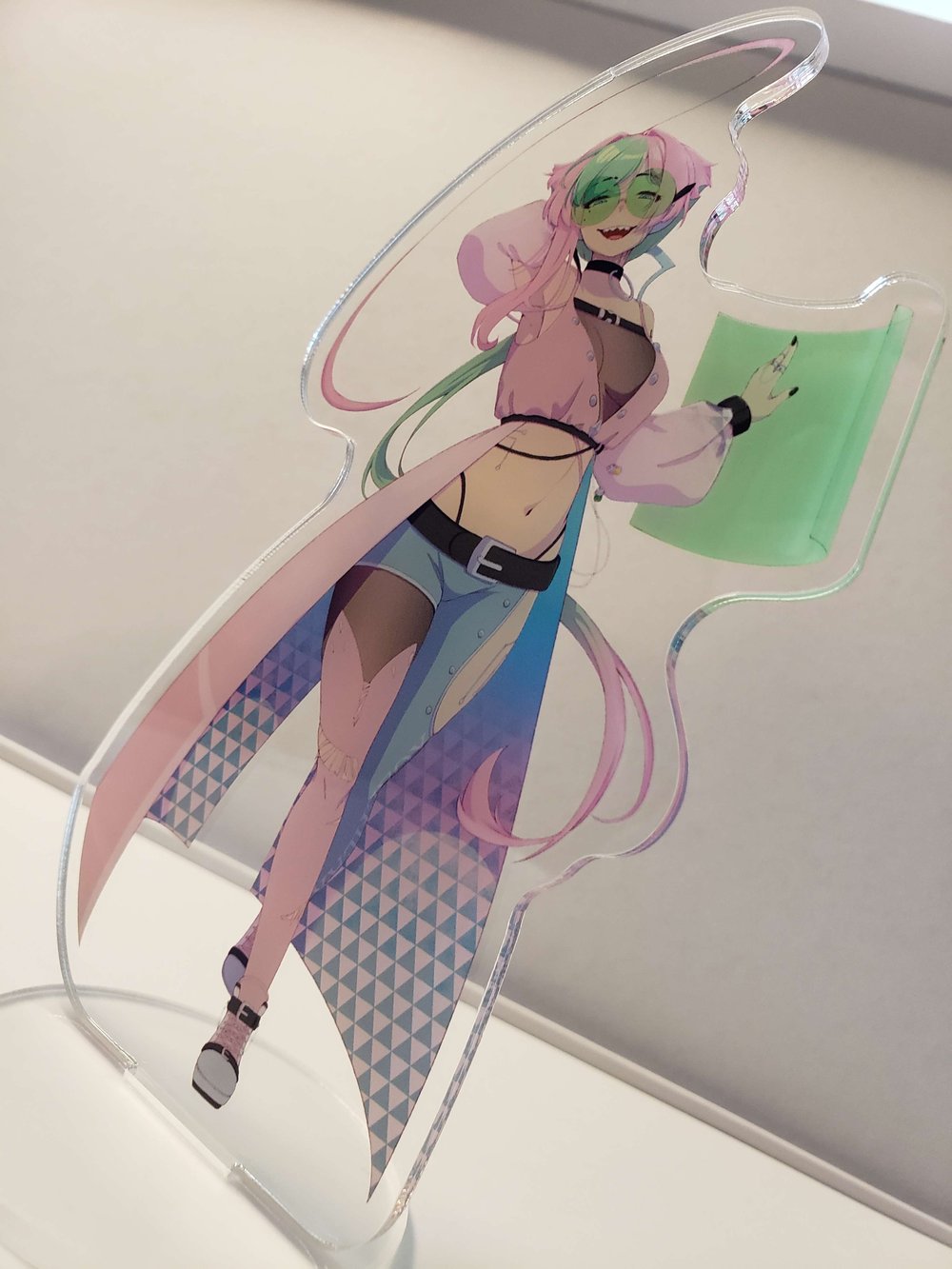 Image of Peach Standee