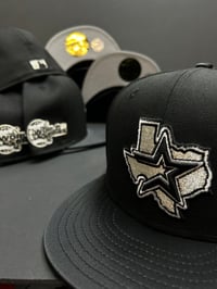 Image 1 of New Era 59Fifty "Mic Drop"