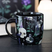Venom And Vine Print Mug