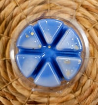 Image 16 of Coconut Cottage - A Rockytop Wax Works exclusive custom houseblend fragrance 