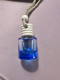 Image 4 of Car diffusers