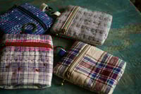 Image 1 of Small Coin Purse with Key Ring – Vintage Fabric Zipper Pouch