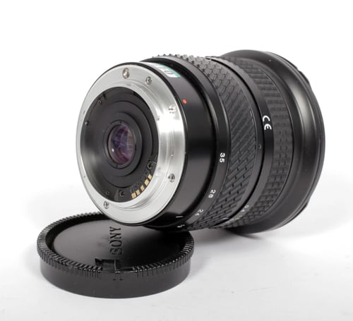 Image of Tamron (Quantaray) Minolta AF 19-35mm Super wide angle zoom lens (Sony A mount) #0492
