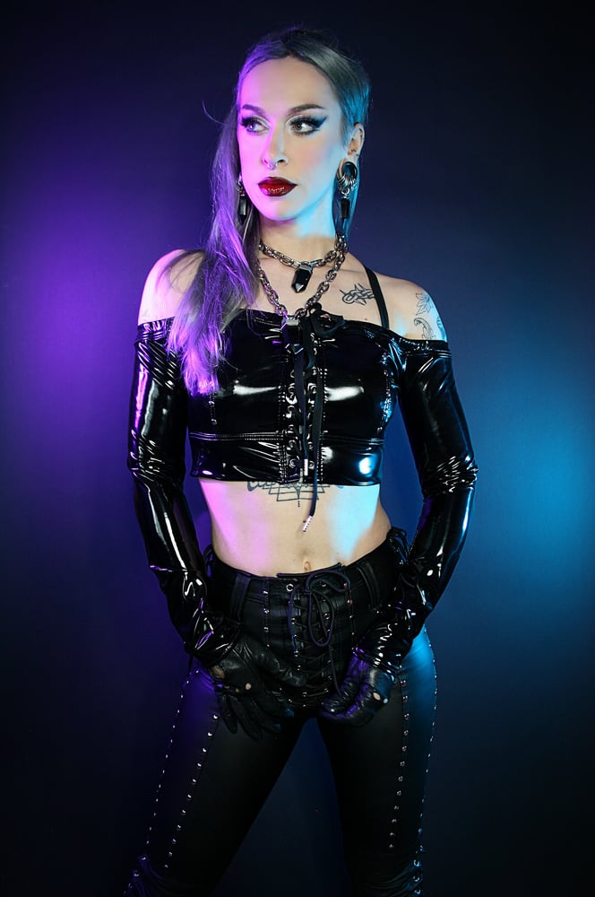 Image of MEDIUM PVC LONGSLEEVE BANDEAU