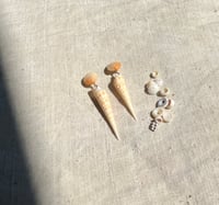 Image 7 of Foyr Earrings