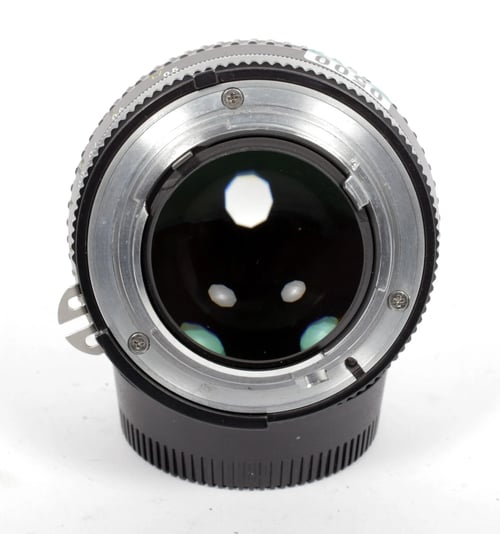 Image of Nikon Nikkor 50mm F1.2 AI-s lens #0500