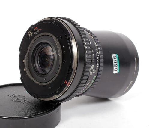 Image of Hasselblad Carl Zeiss Distagon T* 50mm F4 C lens for 500 system cameras #0508