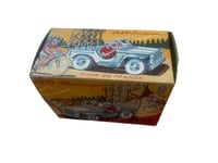 Image 3 of JOYAX Tour de France Jeep with 4 plastic bikes, 1953. New Old Stock in box. 