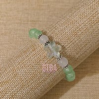 Image 3 of Green Flower Bracelet, Flower Bracelet, Beaded Green Daisy Flower Bracelet, Daisy Bracelet, Botanica