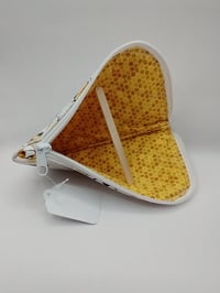 Image 2 of Bees glasses case - 2 Variants. 