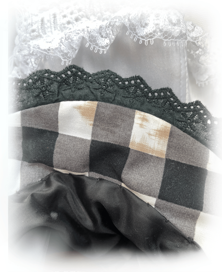 Bodyline Mini hat Image 5