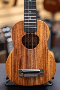 Image 2 of KoAloha KSM-10 Koa Satin Pikake Soprano 05/25