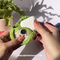 Image 2 of Crochet Apple Pouch