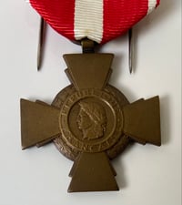 Image 2 of Cold War (France) Cross of Military Valor w/Gold Star Device