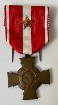 Image 1 of Cold War (France) Cross of Military Valor w/Gold Star Device