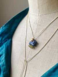 Image 2 of Collier Amulettes 7*