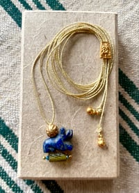 Image 1 of Collier Amulettes 7*
