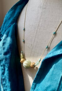 Image 9 of Collier Amulettes 9*