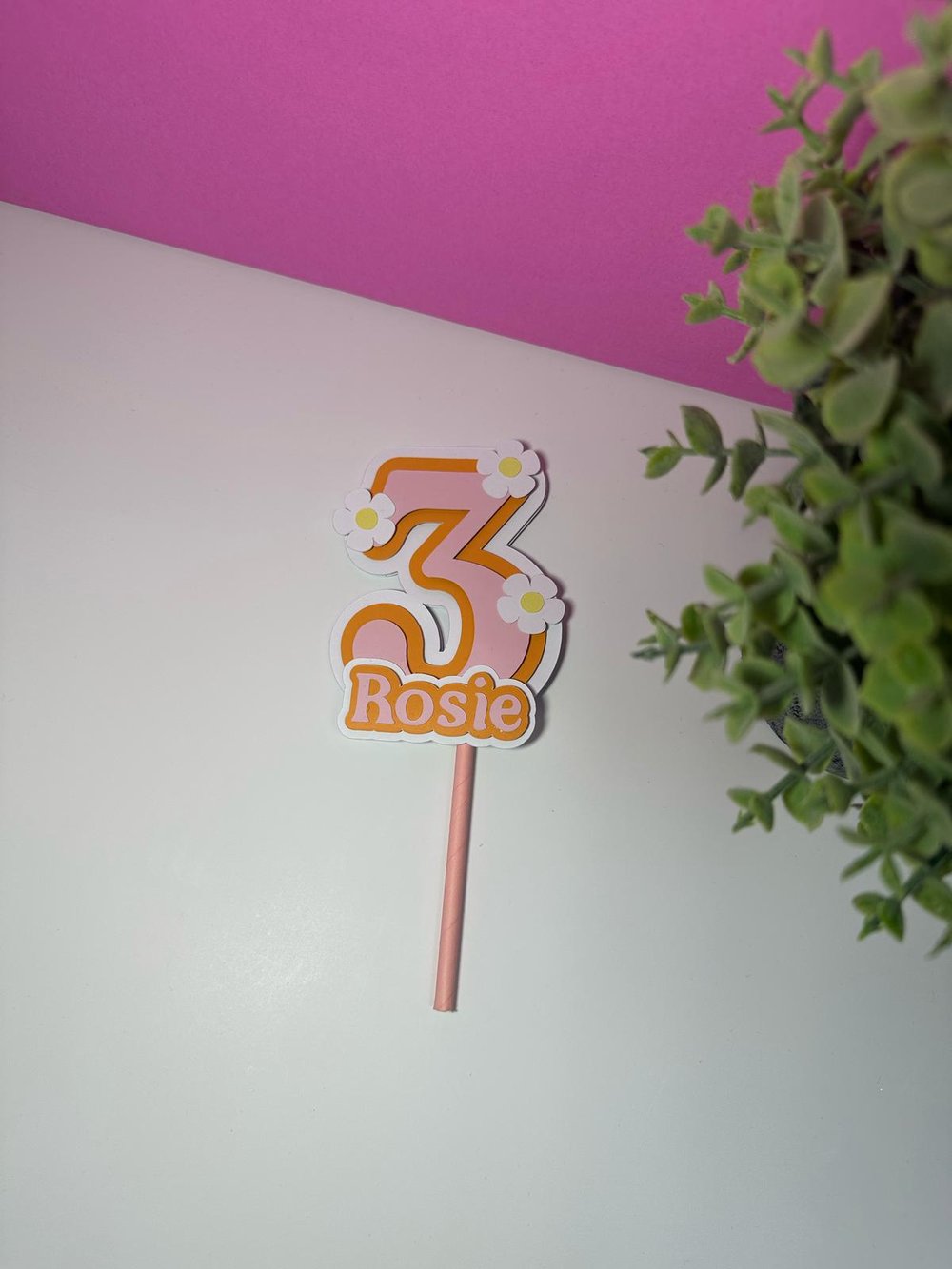 Image of 'Retro Daisy' Cake Topper