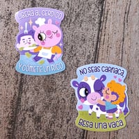Image 4 of Besa Una Vaca - Vinyl Sticker