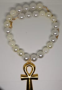 Image 1 of Perla