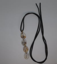 Image 3 of Kauris Collier
