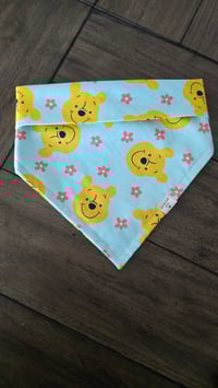 Image 1 of Winnie the Pooh Flowers Bandana