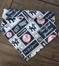 Image 1 of NY Yankees Bandana 