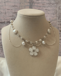Image 3 of Flower Necklace