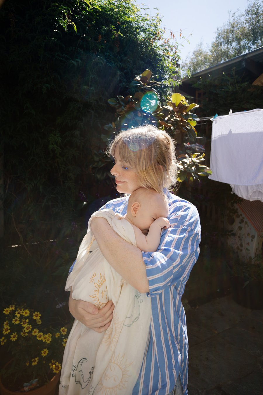 Image of Mother's Day Special - portrait sessions 