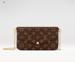 Image of Chain Signature Clutch
