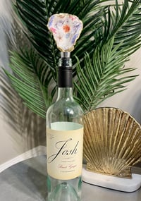Image 1 of Under the Sea Oyster Wine Stopper