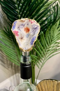 Image 2 of Under the Sea Oyster Wine Stopper