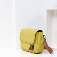 Image 4 of Tiny Fanny Pack in pebbled mellow yellow